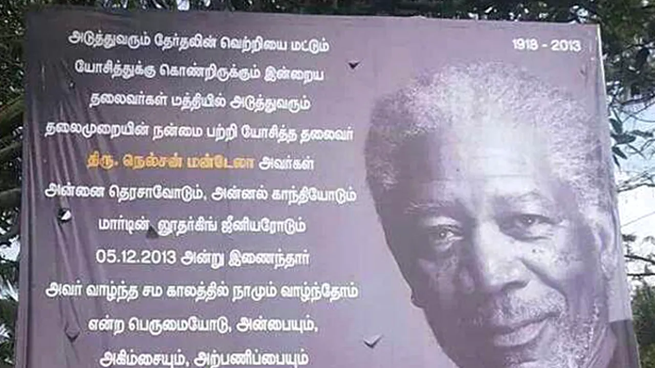 Nelson Mandela, confundat cu Morgan Freeman pe un panou, în India - FOTO