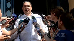 Ponta, la şedinţa PSD fără cârje: De acum pot să merg mai uşor