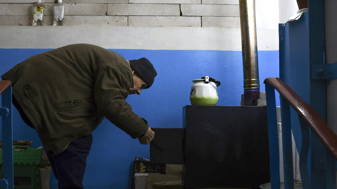 Ucraina înfiinţează mii de centre de urgenţă pentru civilii care au nevoie de provizii de bază