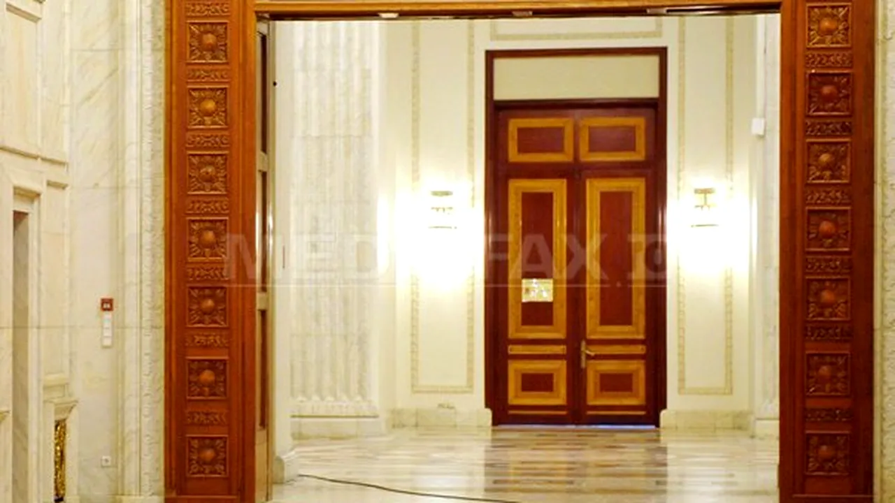 Opoziţia a făcut miercuri regulile în Senat: nimic nu a trecut la vot