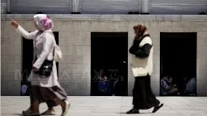 Funcţionarele turce vor putea să poarte vălul islamic