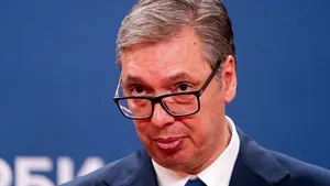 Aleksandar Vučić renunță la președinția Serbiei și intră în bătălia pentru Guvern. Alegeri anticipate pe 25 octombrie
