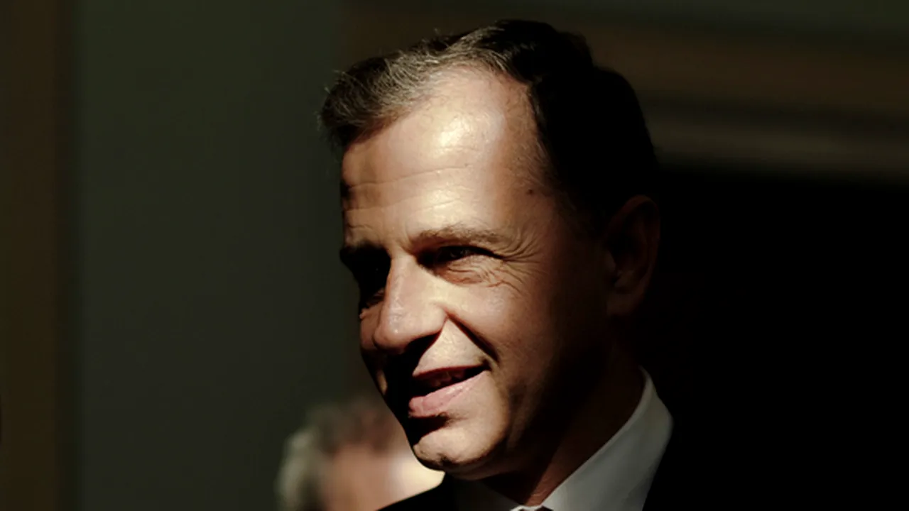 Geoană: Am greşit când m-am dus în campanie la Vântu