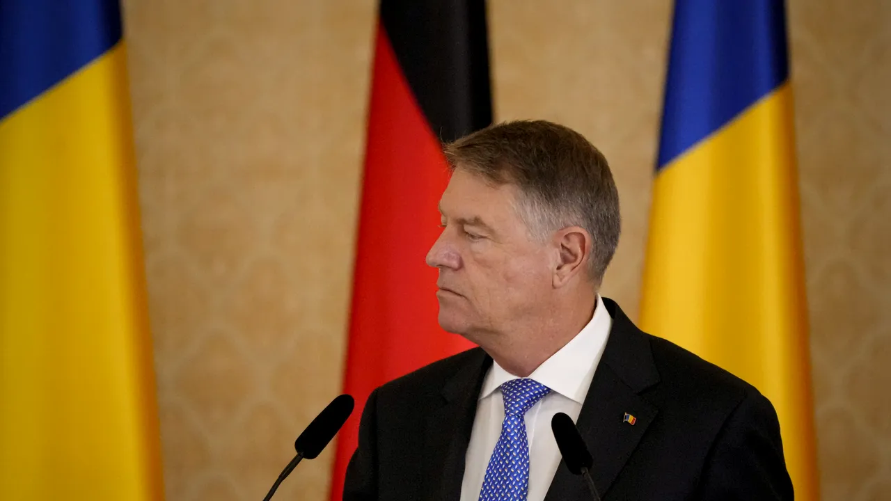 Iohannis, alături de Maia Sandu şi Olaf Scholz: Vom continua să fim ferm şi neabătut alături de Chişinău