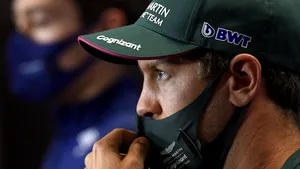 Istoria Formula 1, în timp record. Cum a reuşit Sebastian Vettel să câştige quiz-ul Grill the Grid