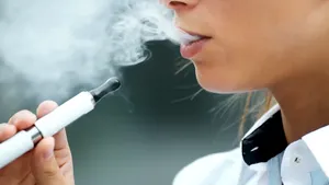 Presiuni tot mai mari pe Comisia Europeană pentru taxarea produselor moderne cu nicotină