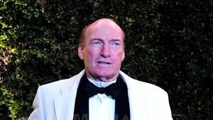 Actorul Ed Lauter, cunoscut pentru rolurile din 