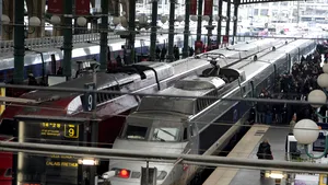 Un tren Eurostar a plecat de la Londra către Paris, pentru prima dată în patru zile