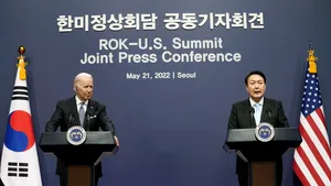 Biden anunţă că SUA ar putea oferi Coreei de Nord vaccinuri împotriva COVID-19. 