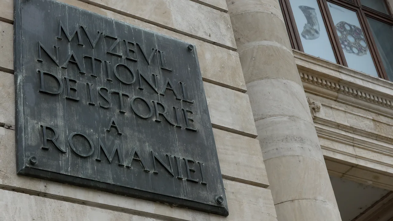Turcan anunţă începerea proiectului de restaurare a Muzeului Naţional de Istorie a României