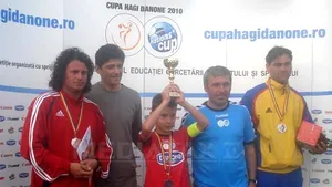 FOCUS: Gheorghe Hagi respiră şi trăieşte pentru fotbal în fiecare zi