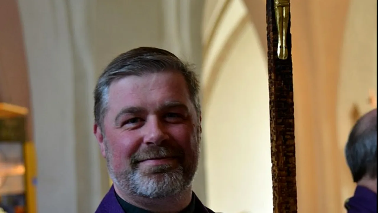 Thomas Petersson, episcopul diecezei de Visby, a fost concediat: „Şi-a încălcat jurămintele de căsătorie”
