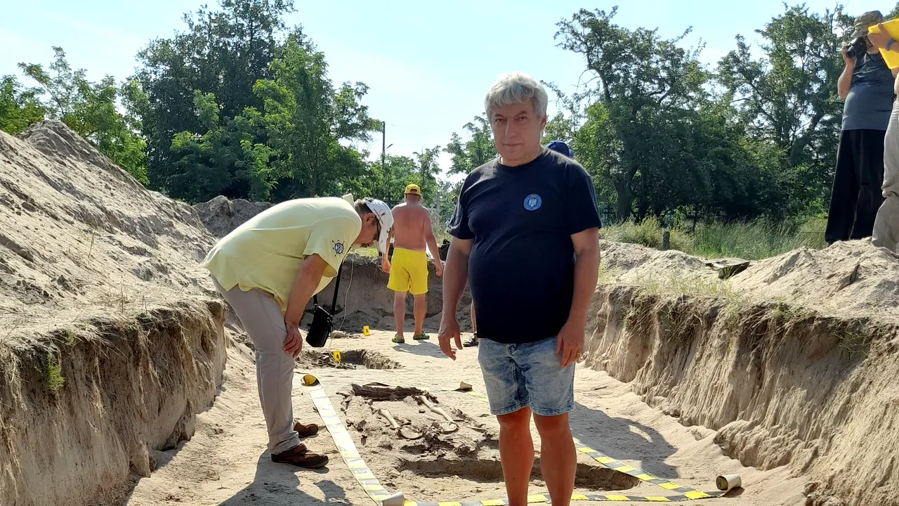 PREZENTUL FĂRĂ PERDEA Marius Oprea / Planul de Redresare şi Rezilienţă morală a României
