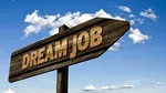 Tot mai mulți români își caută moduri de a-și suplimenta veniturile cu un job part-time