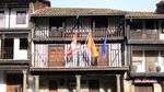 Satul spaniol care a cucerit turiștii cu cârnați iberici și străduțe ca un labirint