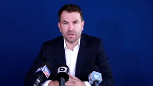 Drulă sesizează Comisia Europeană şi OLAF în cazul licitaţiei de maşini pentru Poliţie