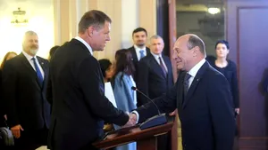 Klaus Iohannis, validat de CC în funcţia de preşedinte: Voi fi preşedintele care respectă Constituţia în litera şi spiritul ei. Băsescu: Las moştenire o ţară care are opţiuni de dreapta - VIDEO, FOTO