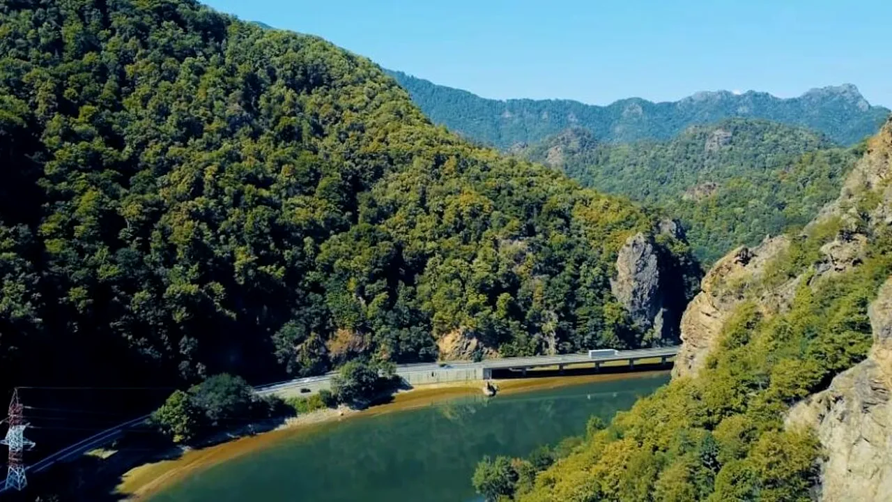 Restricții de circulație pentru camioane pe DN7, de Anul Nou. Care sunt intervalele afectate?