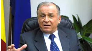 Iliescu afirmă că nu poate fi exclus din partid din cauza votului la moţiune