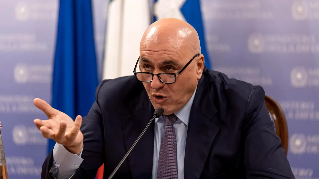 Italia îşi arată disponibilitatea de a participa la o misiune de menţinere a păcii în Ucraina