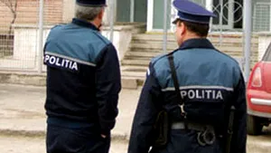 Sediul Facultăţii de Jurnalism şi Ştiinţele Comunicării din Bucureşti a fost spart