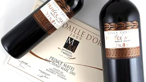 Prince Matei şi un proiect inedit: Verticala de vinuri, pe www.unvinpezi.ro