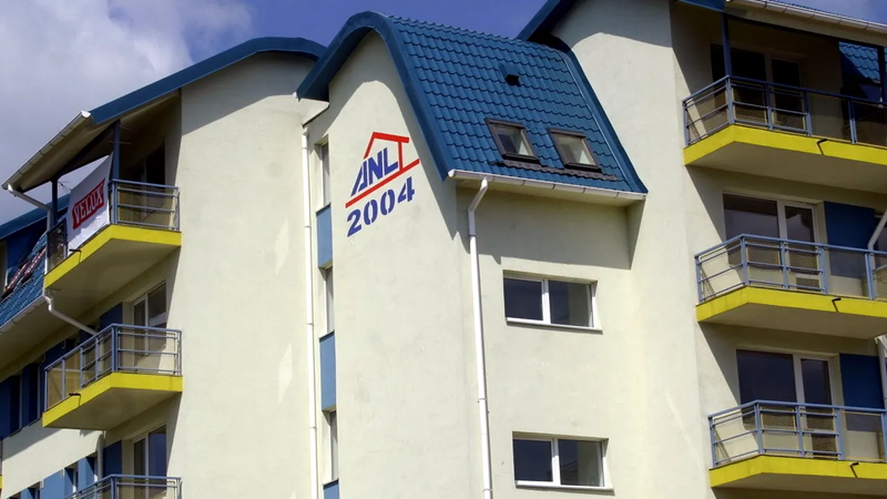 Chirii de 4 lei pentru o garsonieră şi de 6 lei pentru un apartament cu două camere în blocuri ANL. Autorităţile verifică documentele locatarilor