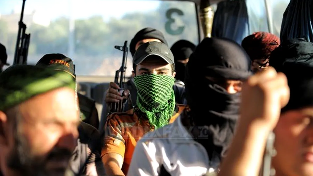 Aproape 250 de persoane au murit joi în violenţele din Siria, cel mai mare bilanţ în 16 luni