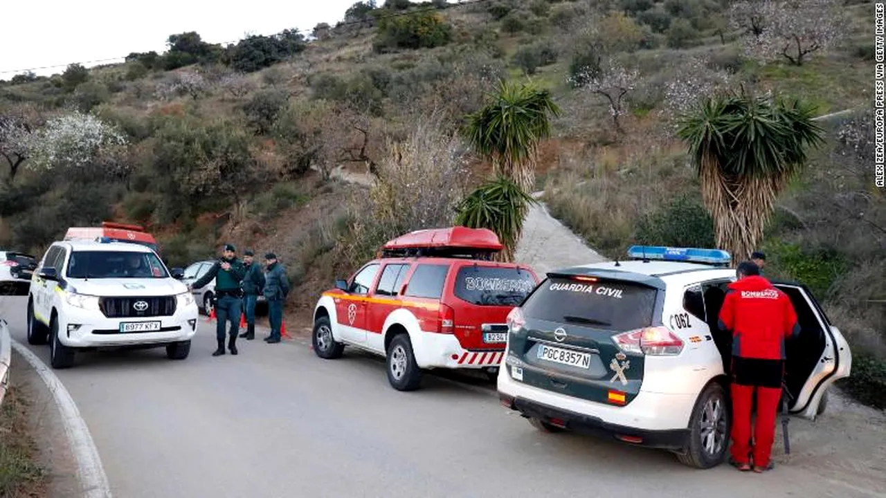 Misiune de salvare contra cronometru. Copilul care a scăpat într-o fântână din Malaga se află la o adâncime de 100 de metri