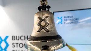 Bursa de Valori închide la un maxim istoric. Banca Transilvania, din nou lider pe tranzacţii