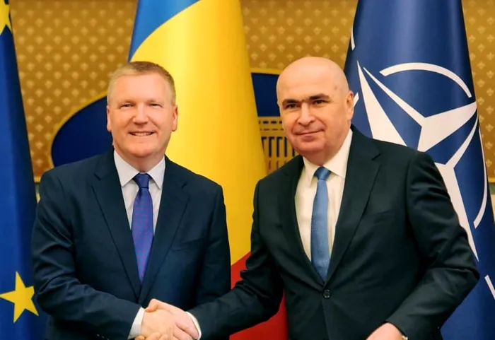POLITIC Premierul Ilie Bolojan, întrevedere cu Comisarul European pentru justiție Michael McGrath. Reforma pensiilor magistraților, pe agenda discuțiilor