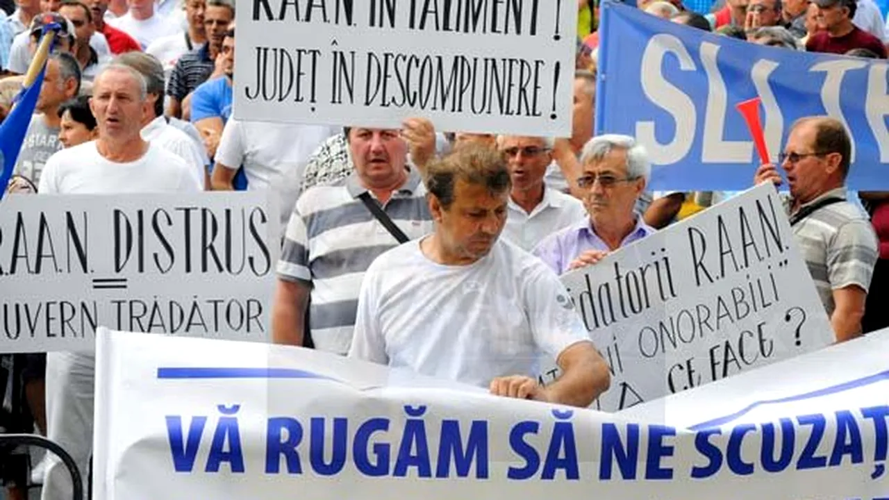 Doar un angajat al RAAN continuă greva foamei. Sindicatele vor organiza alte proteste începând de luni