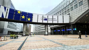 Scandal de spionaj la Bruxelles. O rețea maghiară a vizat oficiali ai Uniunii Europene