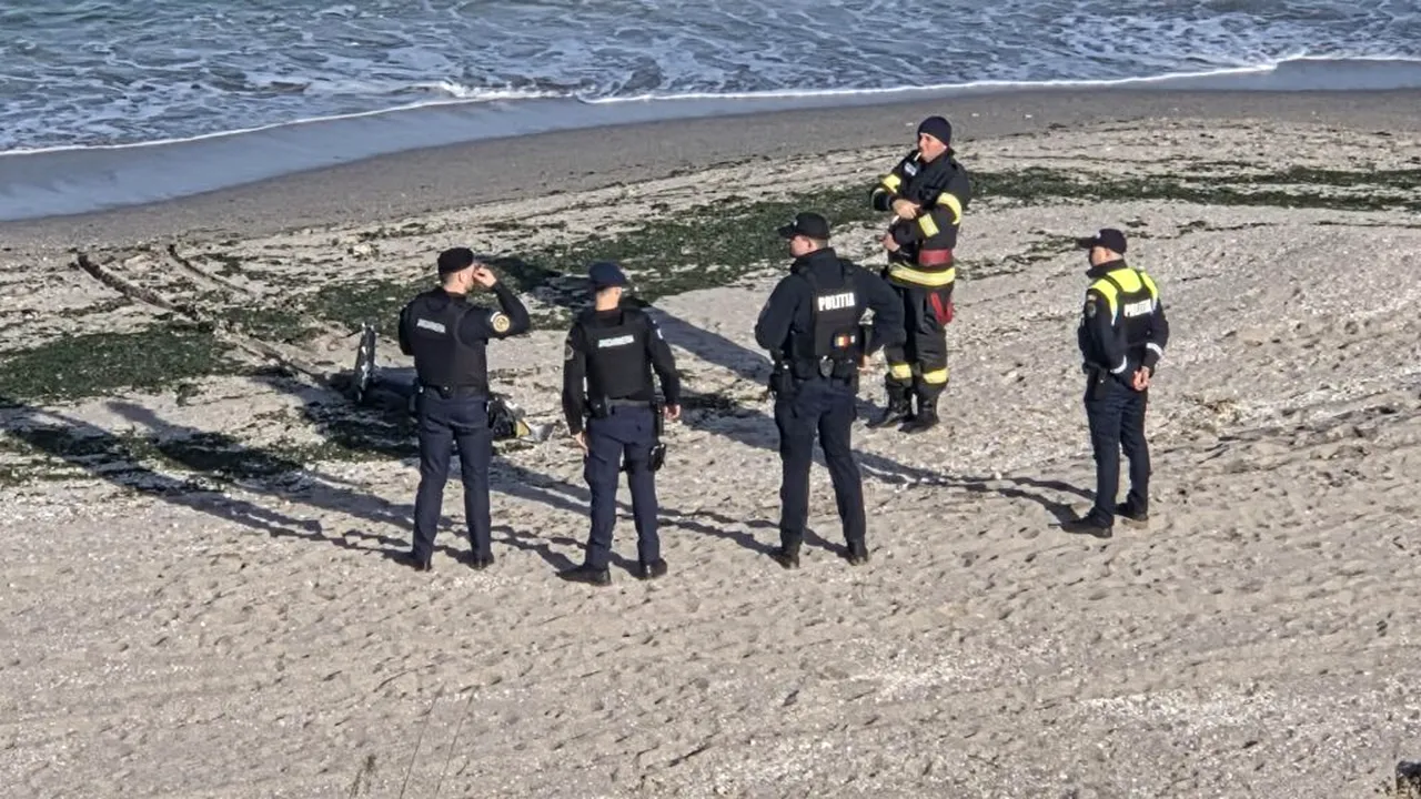 Fragment de dronă semnalat în zona plajei Tuzla. Scafandri de luptă EOD, trimiși pentru evaluare pirotehnică