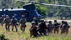 Statele Unite plasează 8.500 de militari în alertă pentru a fi trimişi în Europa de Est
