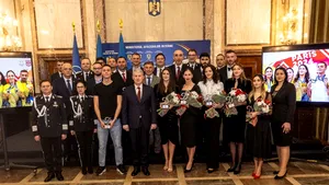 David Popovici, Ancuţa Bodnar şi Roxana Anghel – desemnaţi sportivii anului la CS Dinamo