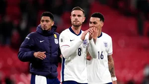 Jordan Henderson pleacă de la Ajax după un an și jumătate în Olanda