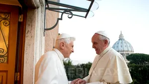 Papa Francisc l-a vizitat pe Papa emerit Benedict al XVI-lea - FOTO