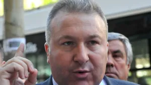 Corin Romanescu (UNPR) şi-a depus candidatura la Sectorul 5: Oamenii lui Vanghelie au încercat să mă împiedice