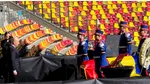 Premierul Ilie Bolojan, la Arena Națională. Îi aduce un ultim omagiu lui Mircea Lucescu