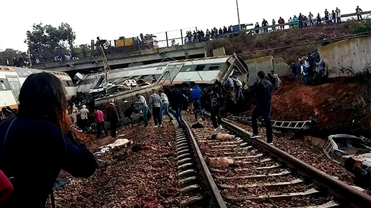 Tren deraiat în Maroc: cel puţin şase morţi şi zeci de răniţi 