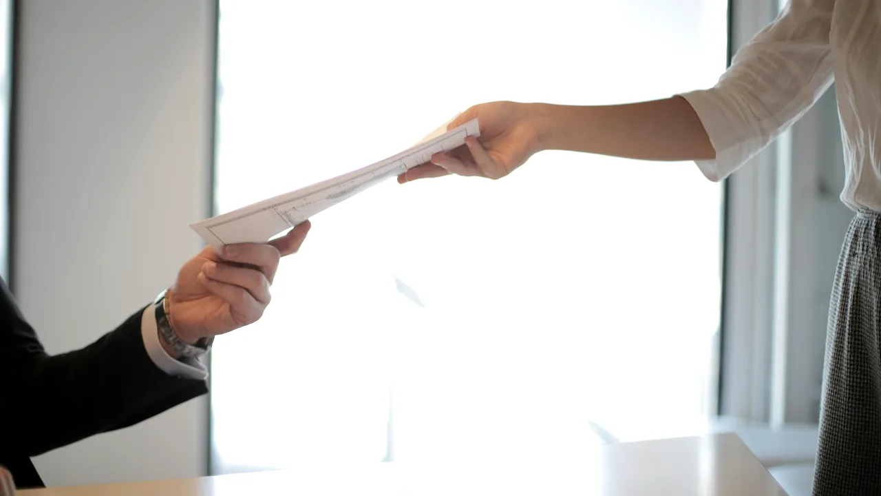 4 tendinte pentru CV-ul tau in 2024 - ADVERTORIAL