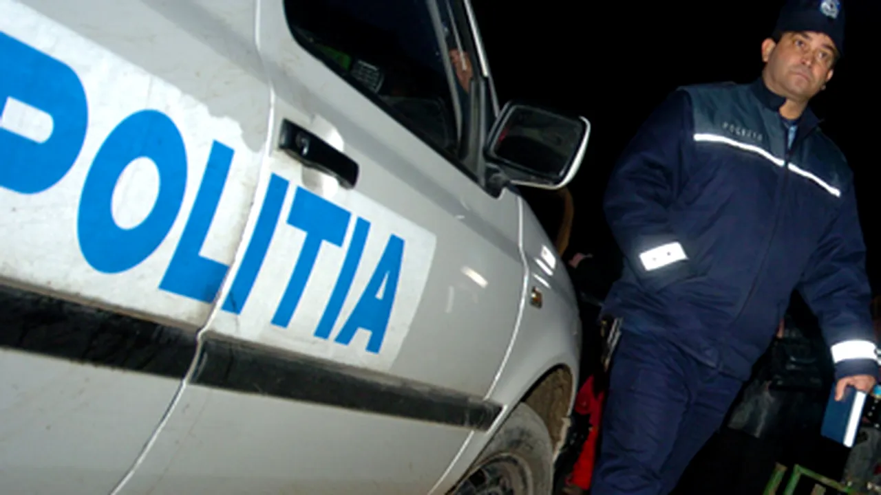 Un grup de suporteri stelişti a avariat mai multe maşini