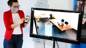 Echipamente medicale de ultimă generaţie. Şapte spitale din România au primit roboţi de dezinfecţie din partea Comisiei Europene