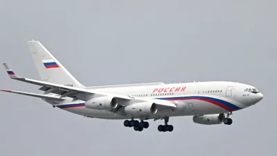 EXTERNE Rusia anunță un atac cu cel puțin 74 de drone asupra Moscovei. Restricții pe aeroporturi și explozii în regiune