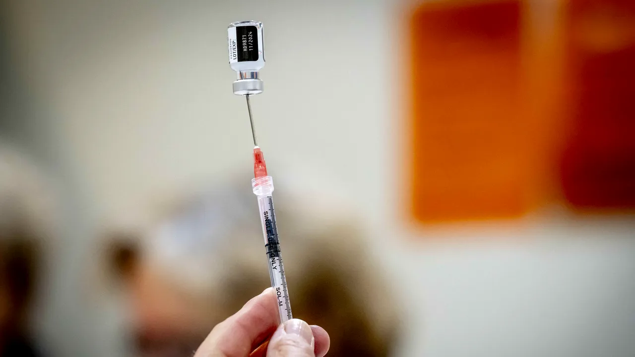 Vaccinul împotriva Chlamydiei, promiţător într-un studiu preliminar
