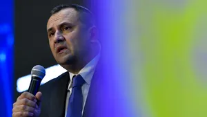 700.000 de euro încasați din OnlyFans, nedeclarați de un bărbat. Cum l-a găsit ANAF