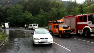 Noi date despre starea răniţilor din accidentul din Bulgaria: Trei din cele 16 persoane care au ajuns la SUUB au fost internate