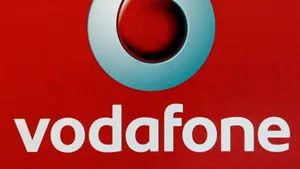 Vodafone ar putea lansa o ofertă pentru T-Mobile UK