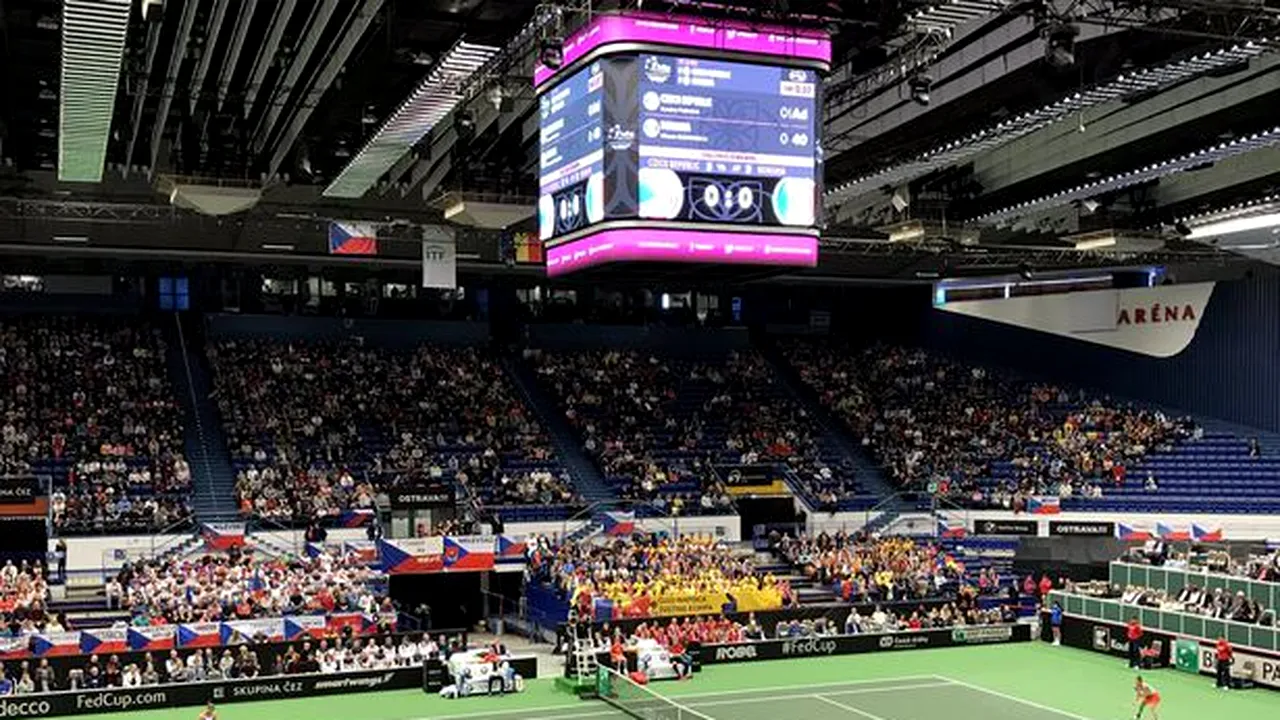 Cehia - România, 1-1 după prima zi, în Fed Cup. Simona Halep şi Karolina Pliskova au adus câte un punct pentru echipele lor/  Emil Boc, suporter la Ostrava